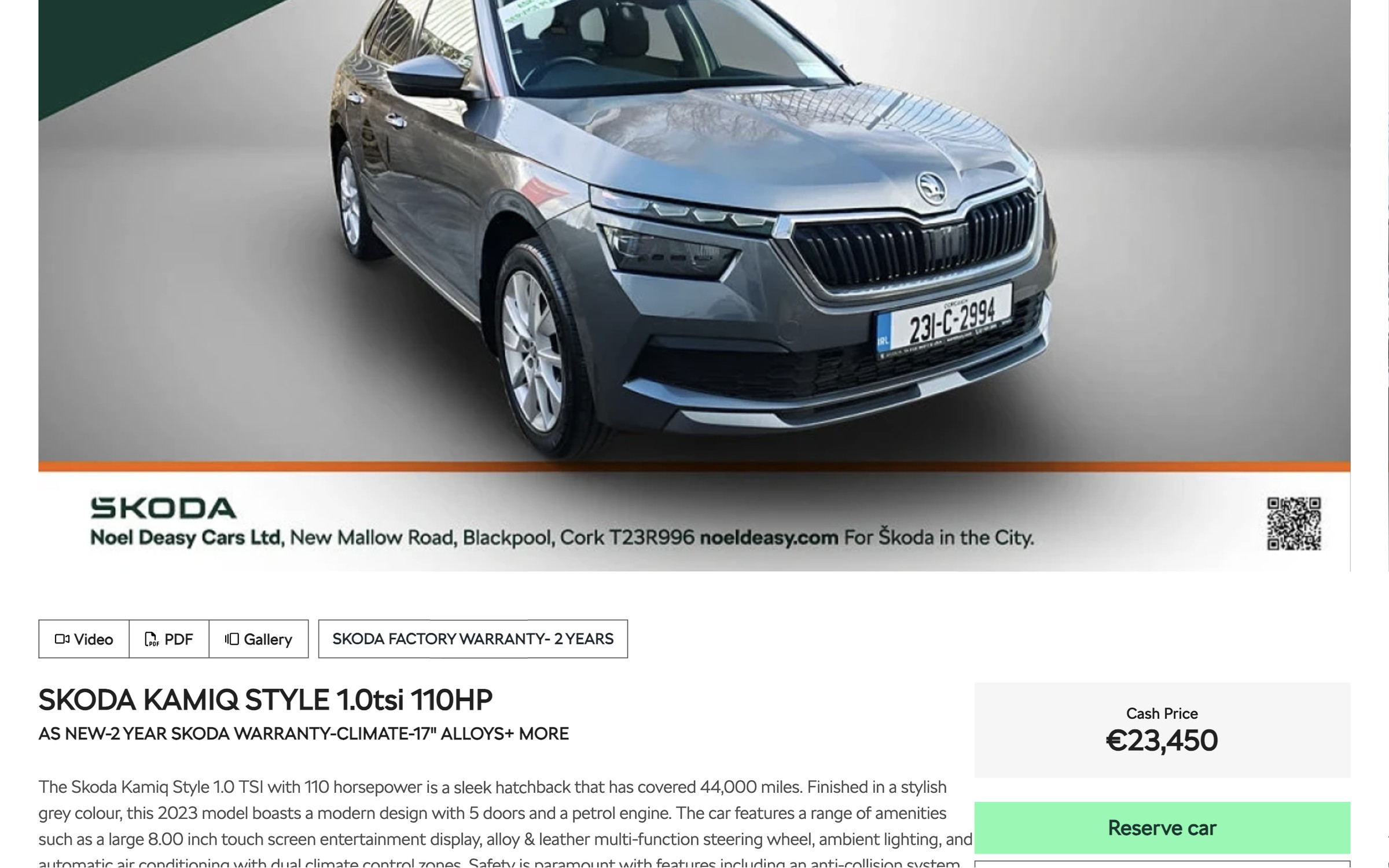 A used Škoda Kamiq Style vehicle page on desktop, with the branded Škoda hero image, video, PDF and gallery buttons, the warranty badge, the written description and the cash price